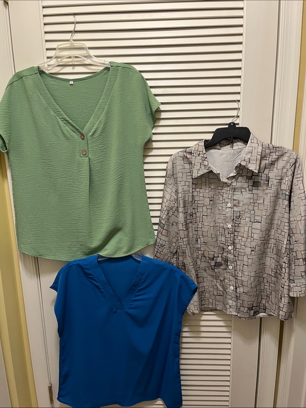 Women’s V‑Neck Short Sleeve Top in Sage Green and Royal plus geometric blouse.